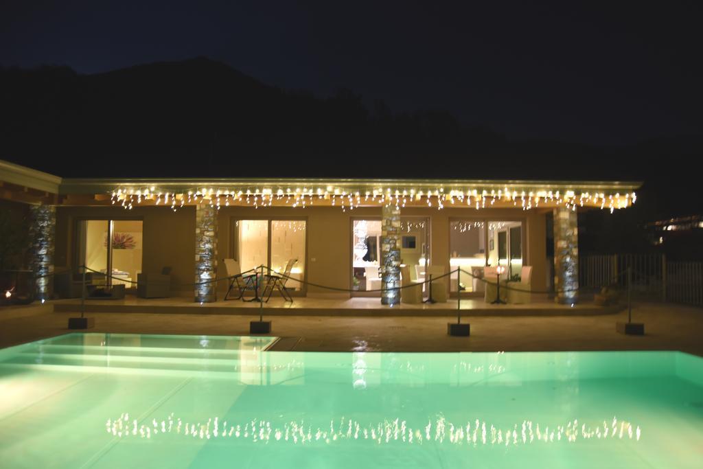 Agriturismo Le Fontane Sale Marasino Exterior foto
