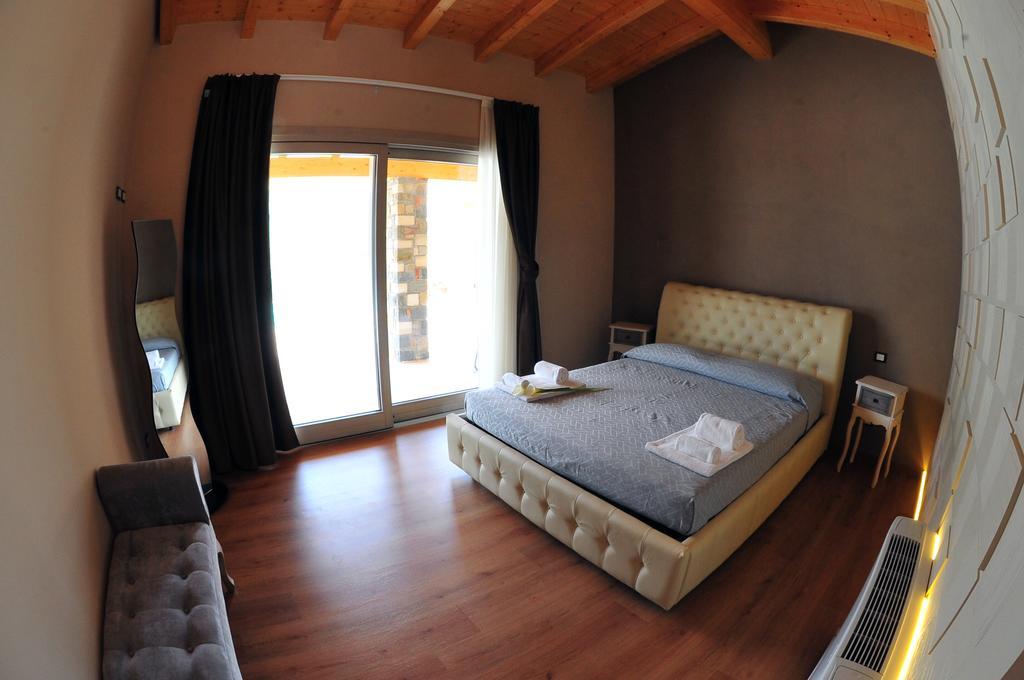 Agriturismo Le Fontane Sale Marasino Quarto foto